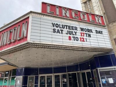 Lincoln Square Theater