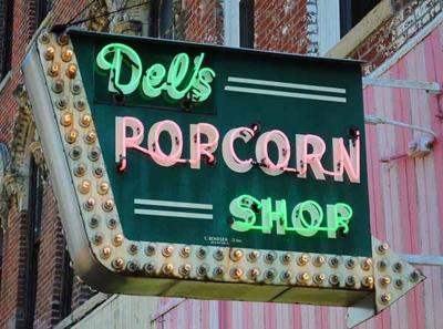 Businesses Rally For Del's