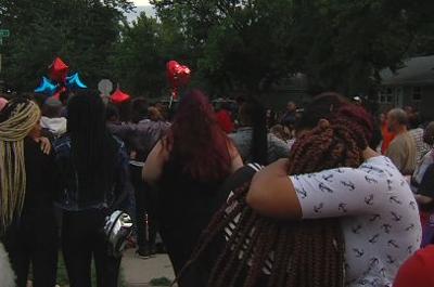 Vigil honors teen killed in overnight shooting