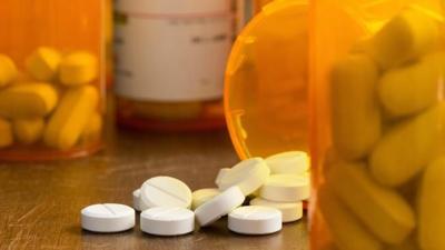 Illinois group donates billboards for opioids helpline