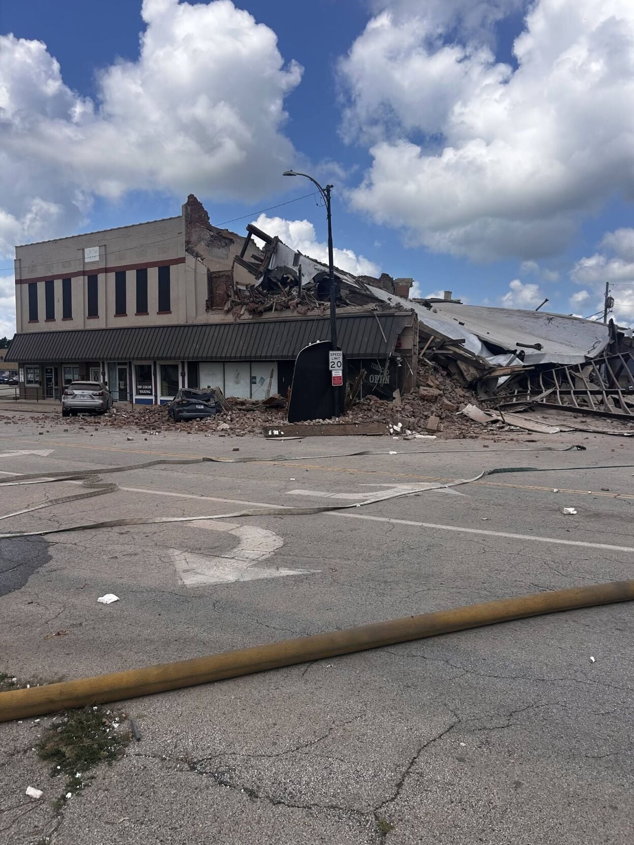 Mattoon building collapse 5