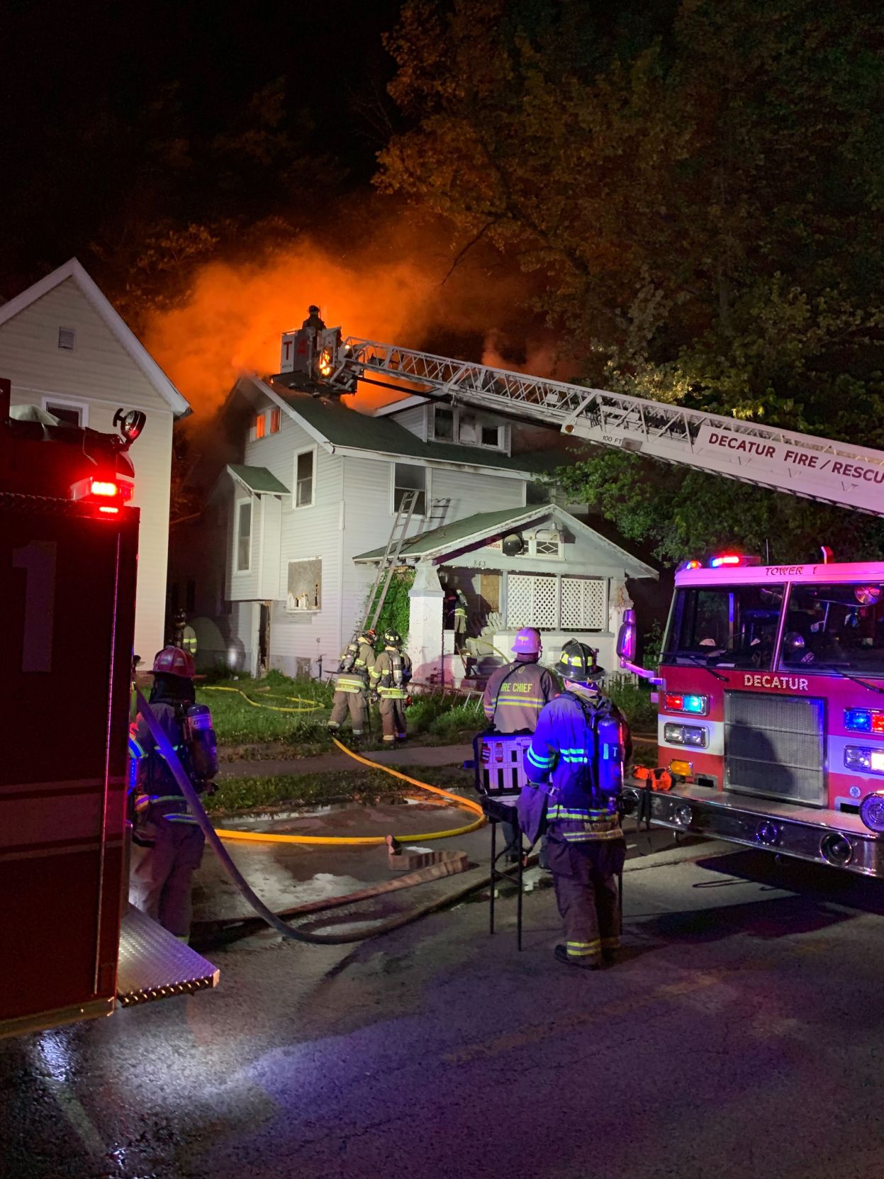 DFD responding to major house fire | Top Stories | wandtv.com