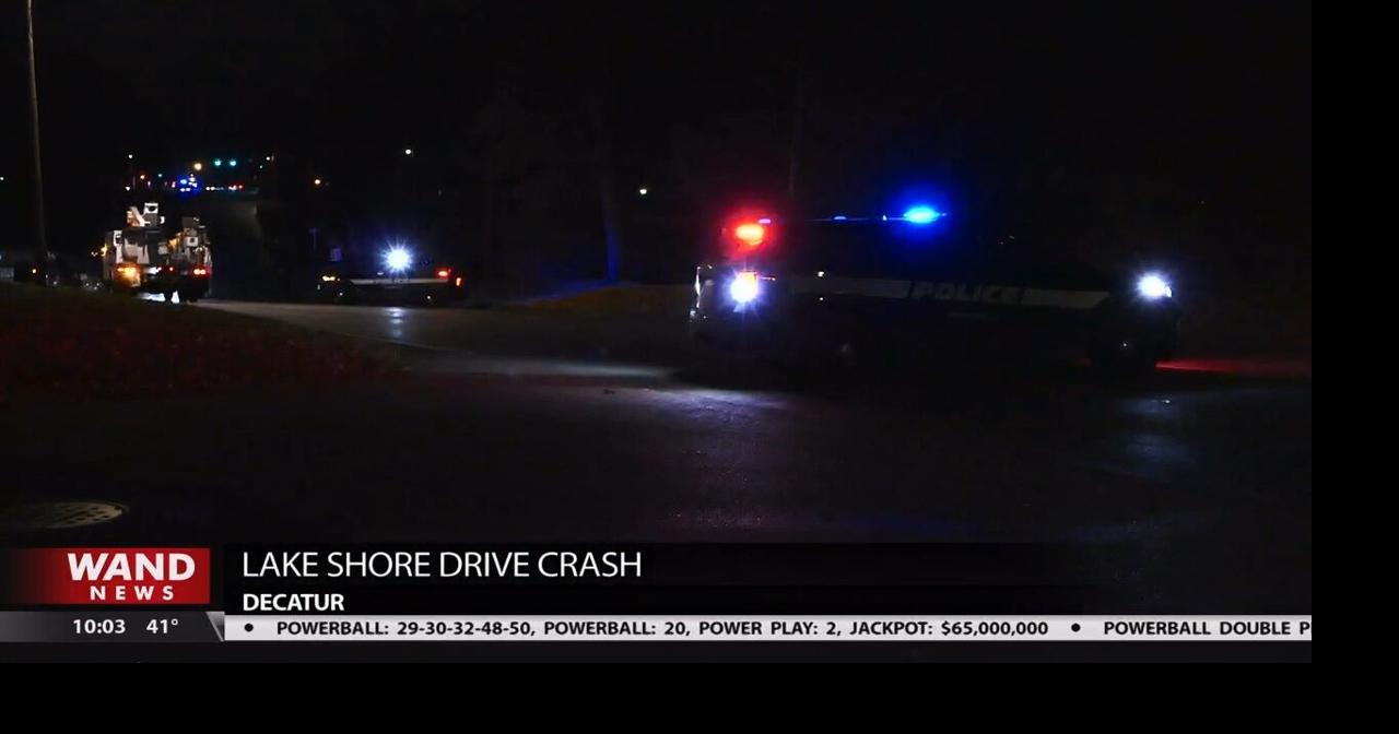 Two injured in head-on collision on Lake Shore Drive |  Main stories