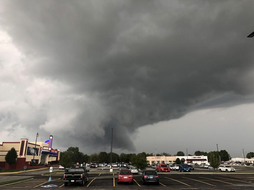 2 Tornadoes Hit Parts Of Central Illinois During Weekend Storms Top Stories Wandtv Com