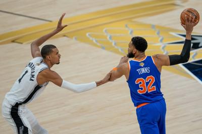 APTOPIX NBA Finals Knicks Spurs Basketball