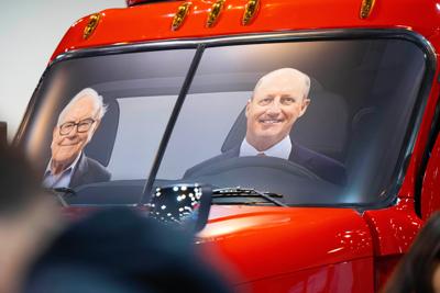 US Earns Berkshire Hathaway