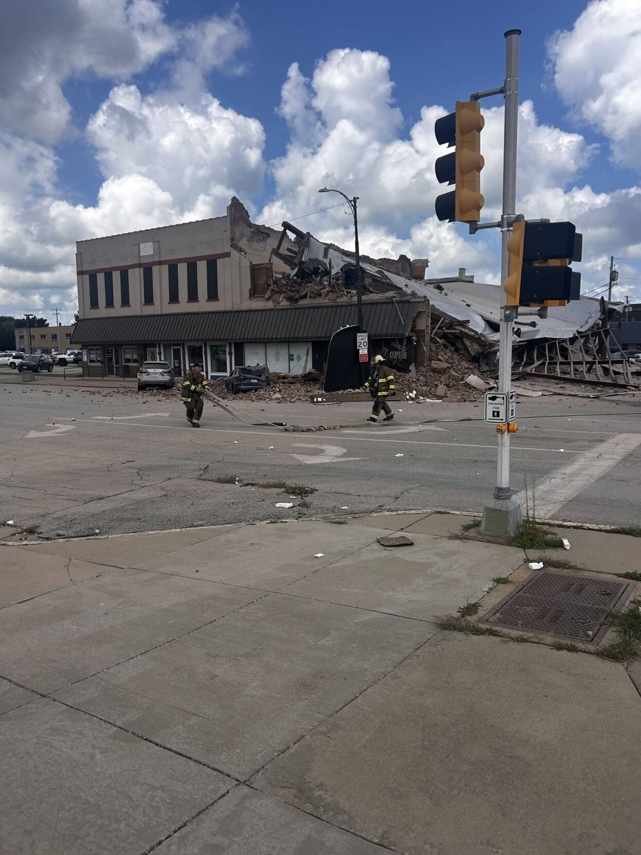 Mattoon building collapse 3