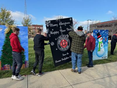 Christmas Card Lane Volunteers