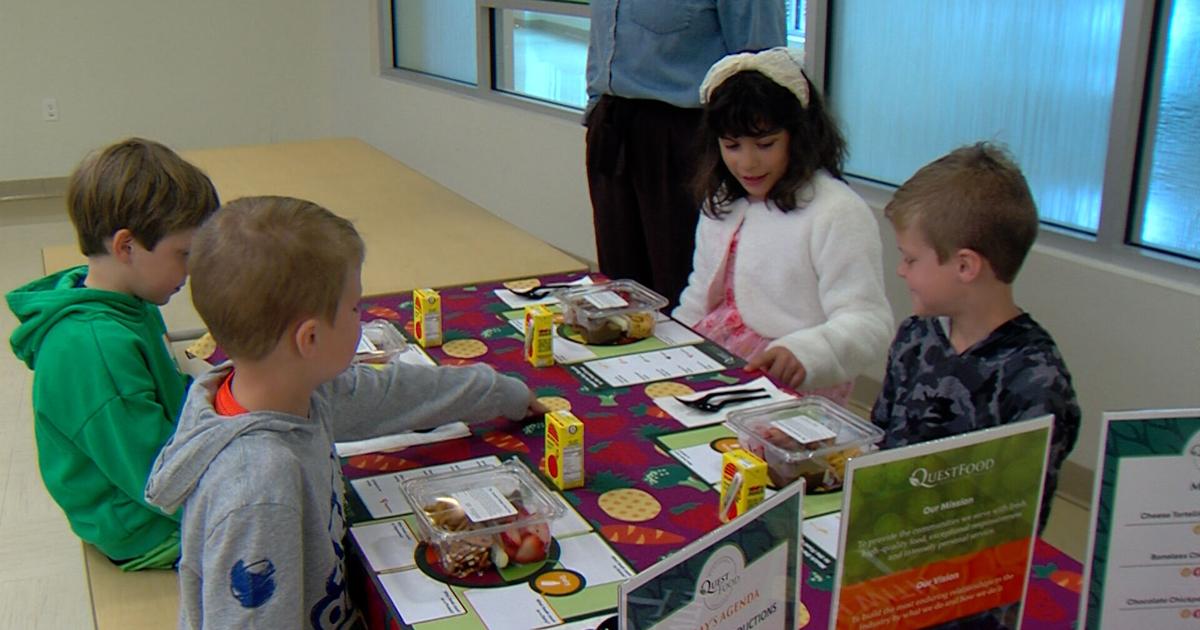 Students help shape school menus in Mahomet-Seymour