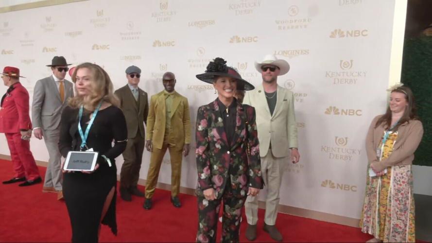 Derby 152 red carpet