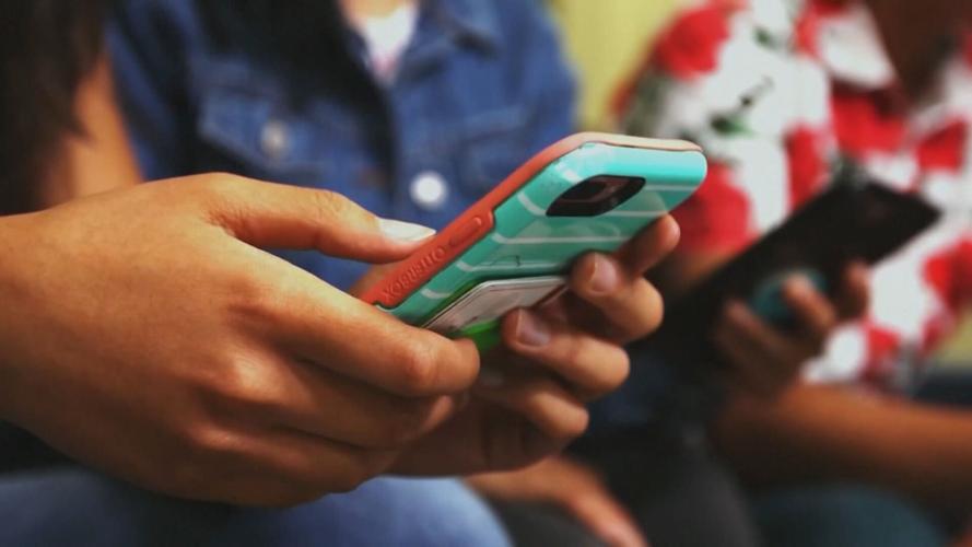 Child social media