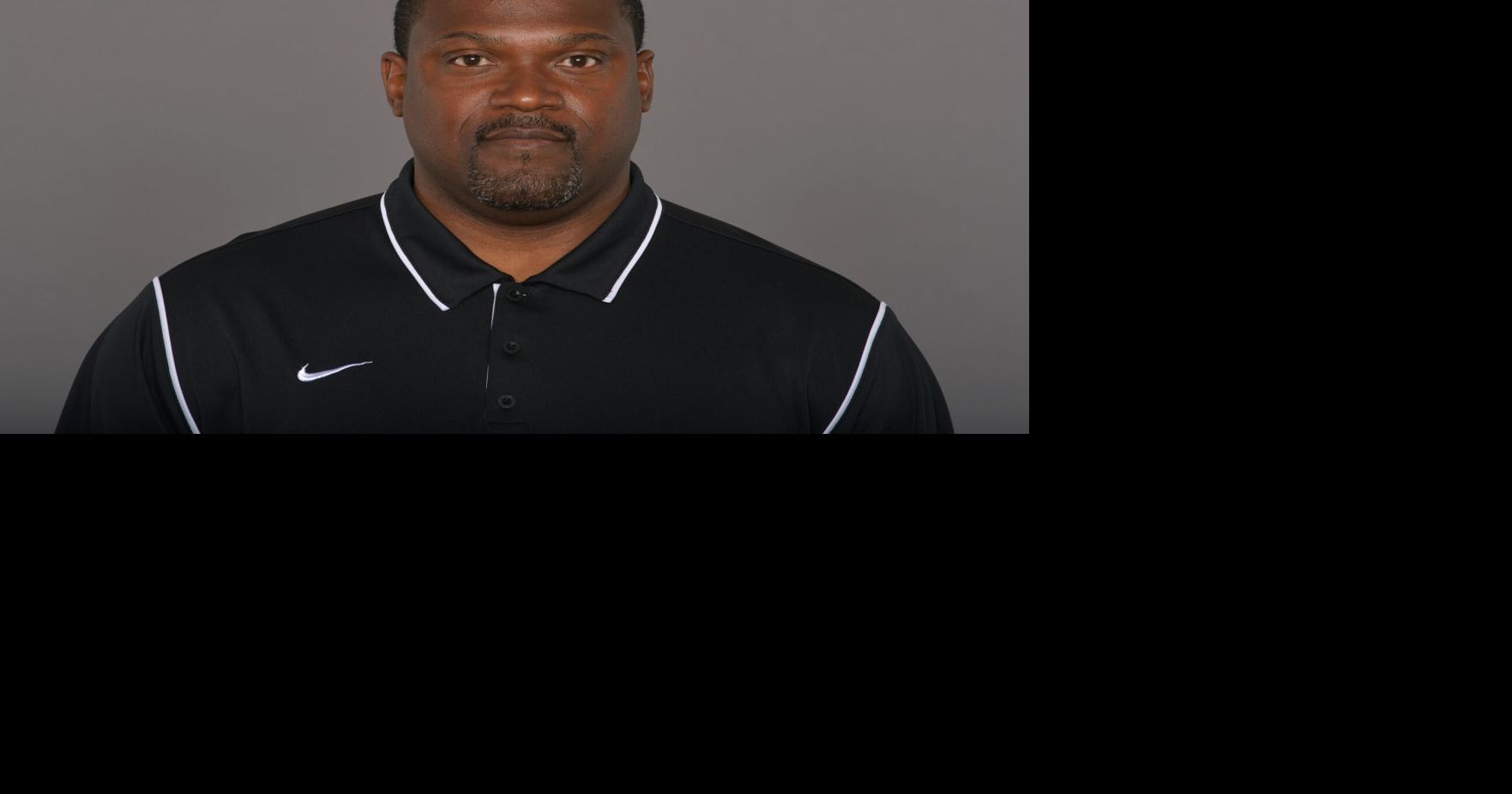 Illinois football names Tyrone Wheatley running backs coach