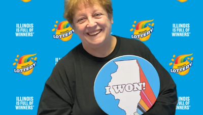 Holly, from Johnston City, Illinois