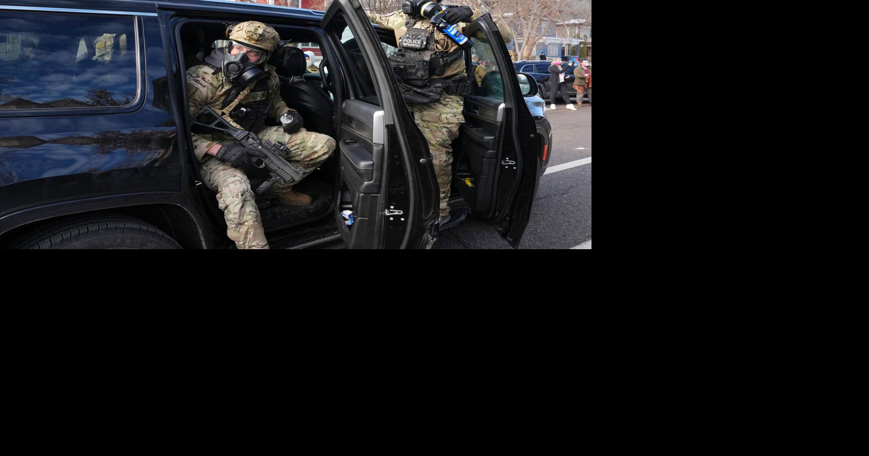 Minnesota protesters, agents repeatedly square off while prosecutors quit after Renee Good's death