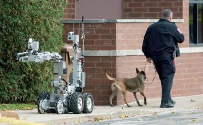 Possible bomb discovered in Champaign business