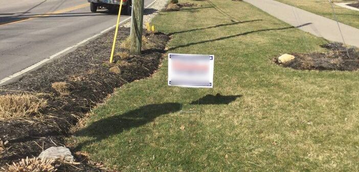 Yard sign in public right of way