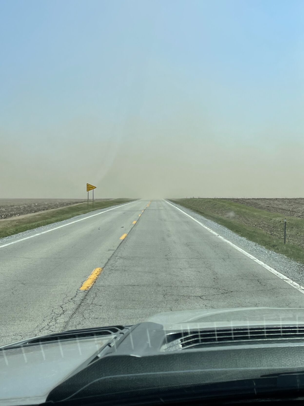 High winds causing low visibility in parts of central Illinois