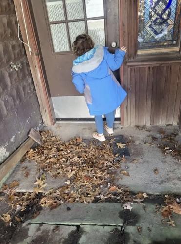 Pim going door to door selling cookies