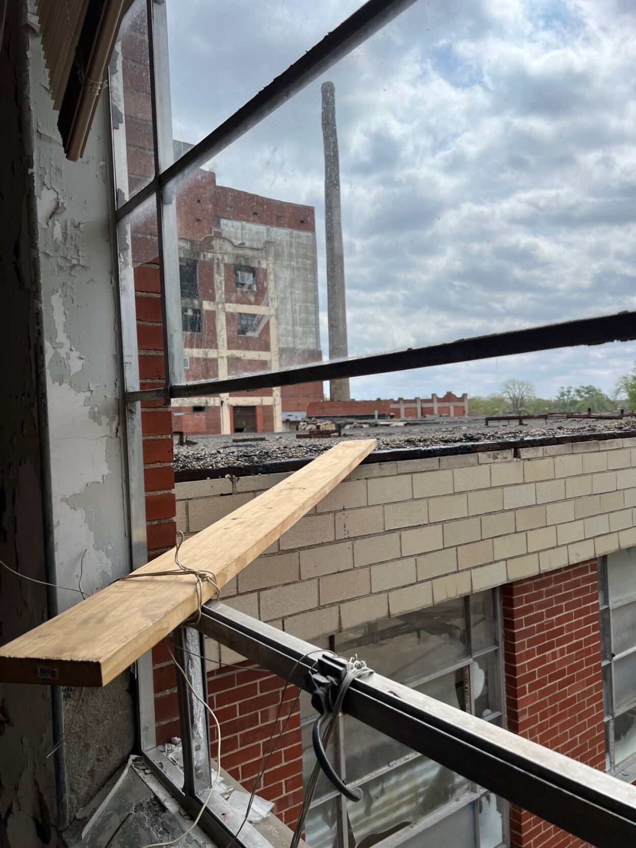 Moving Pillsbury Forward says trespassers are stripping copper from site