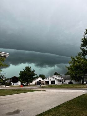 Severe Weather- Lzzie Green - In Sullivan