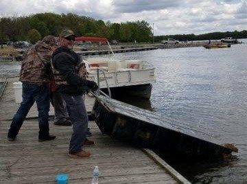 Conservation police, volunteers cleaning up Clinton Lake