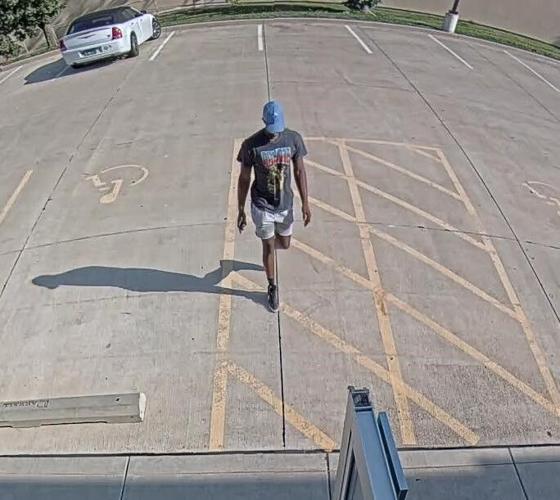 IL_Bloom_Front Exterior_20210824_091223.jpg