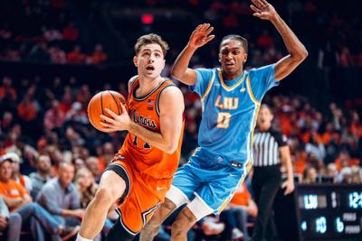 Illinois MBB vs LIU 2
