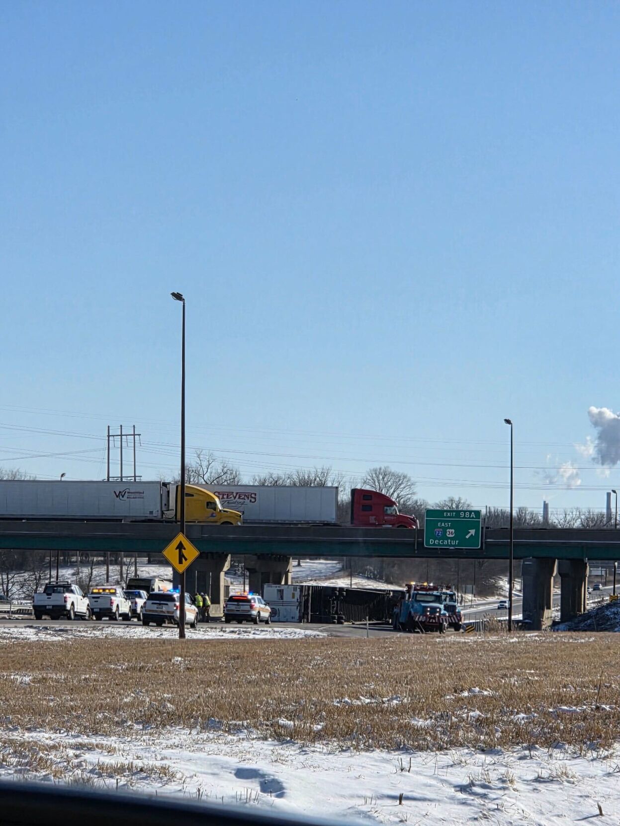I-72 / I-55 semi rollover