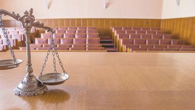 Courtroom sentencing plea deal (GG)