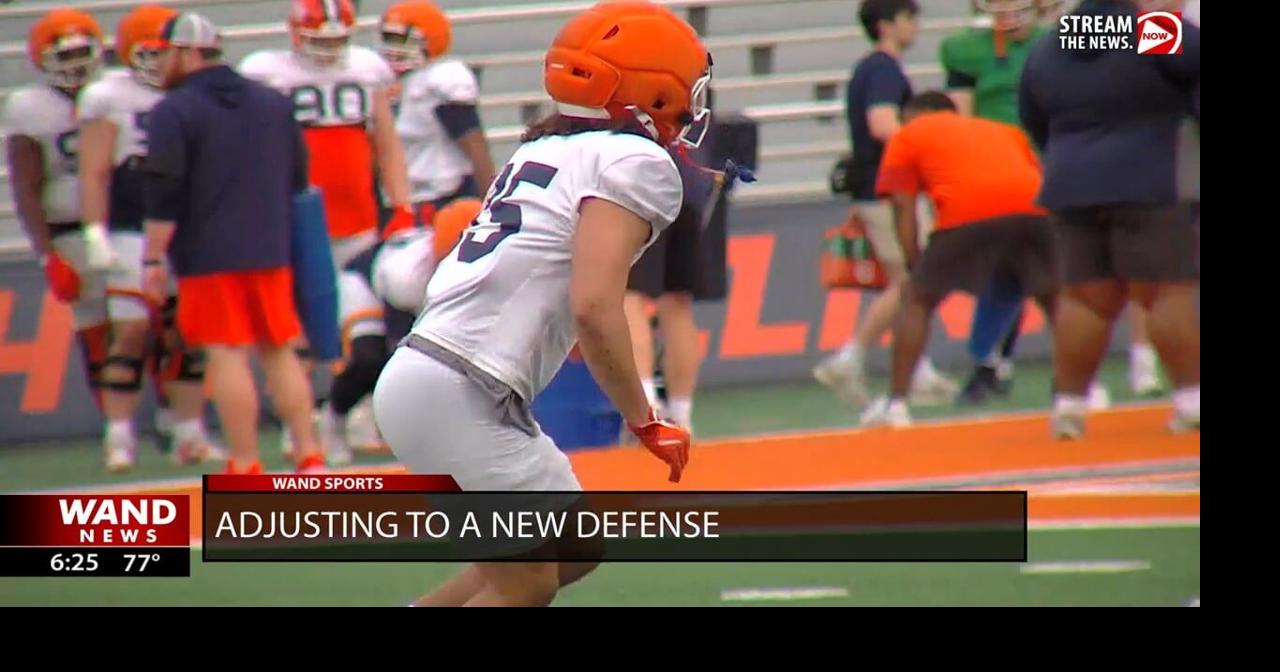Illinois adjusting well to new defense during spring practices