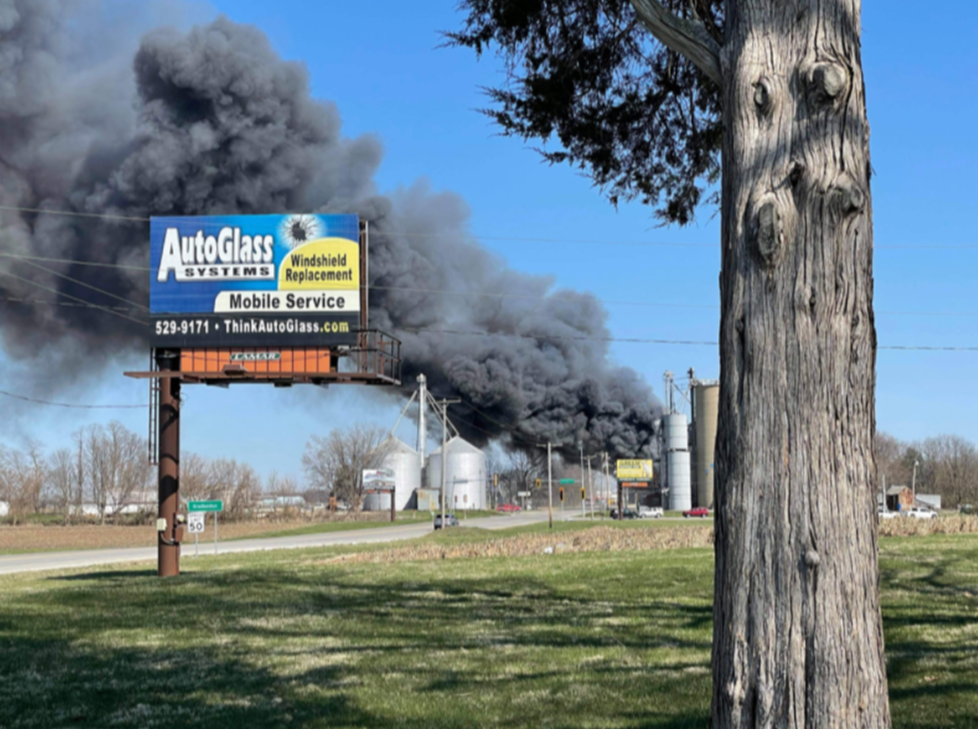 GALLERY Grain elevator fire near Springfield