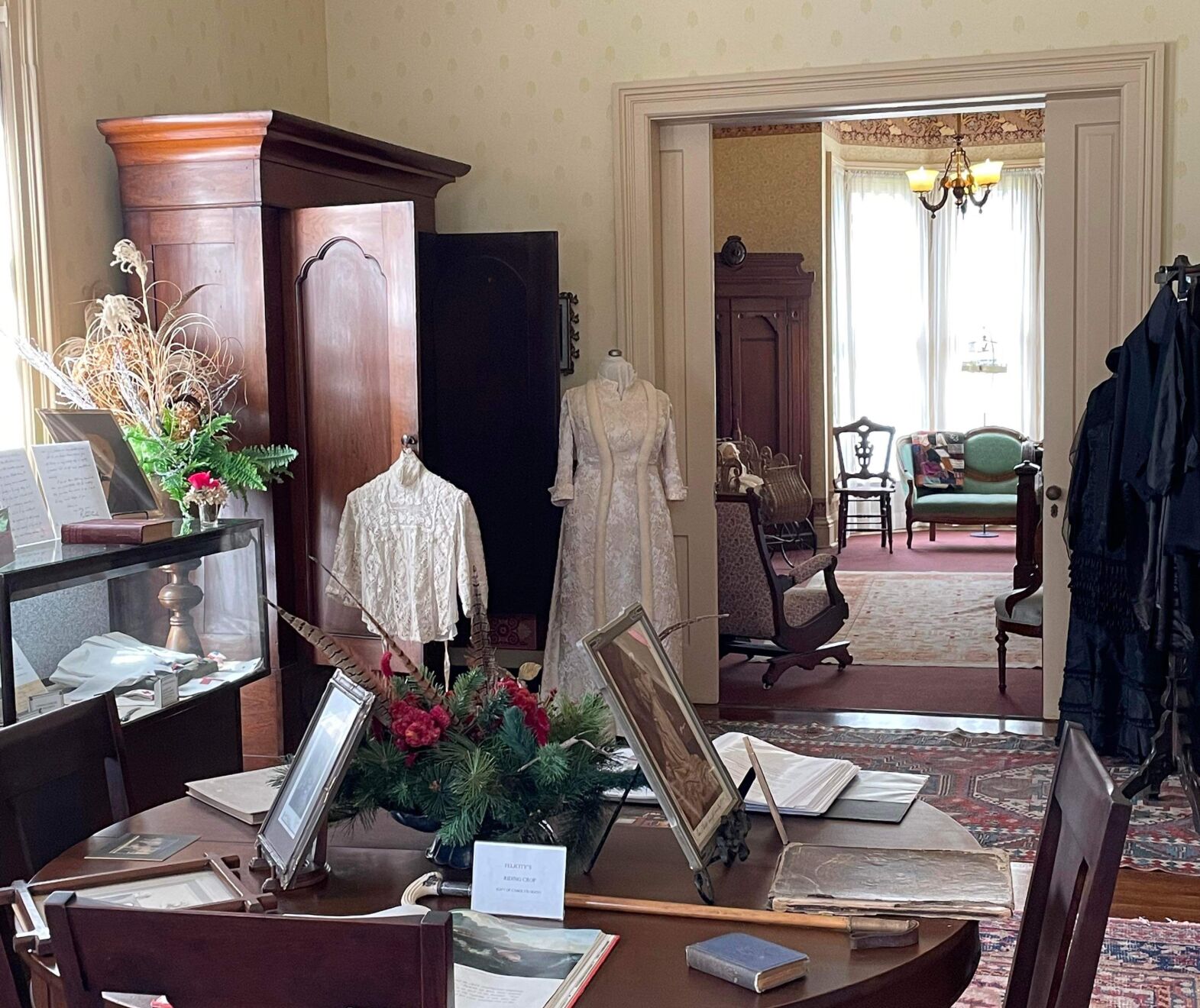 Governor Richard J. Oglesby Mansion Interior