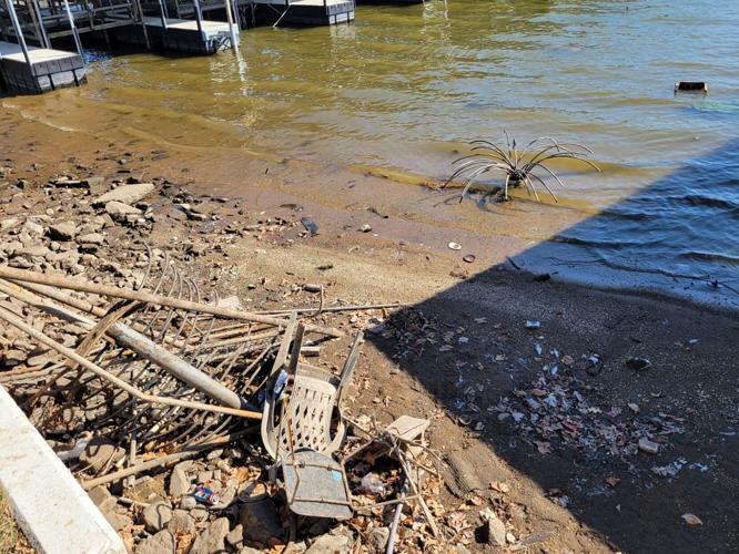 lake decatur debris