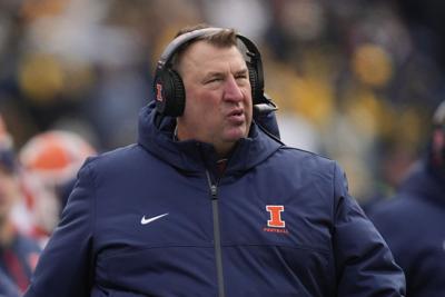 Illinois Bielema Football