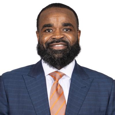 Illinois Assistant Coach Tim Anderson stepping away indefinitely