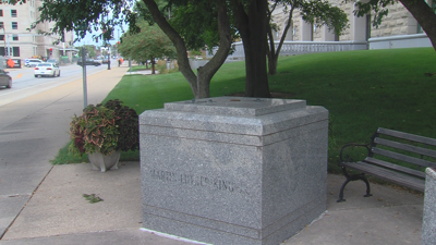Springfield MLK statue