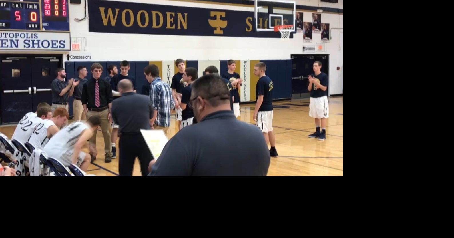 Teutopolis community rallies to host basketball tournament Sports