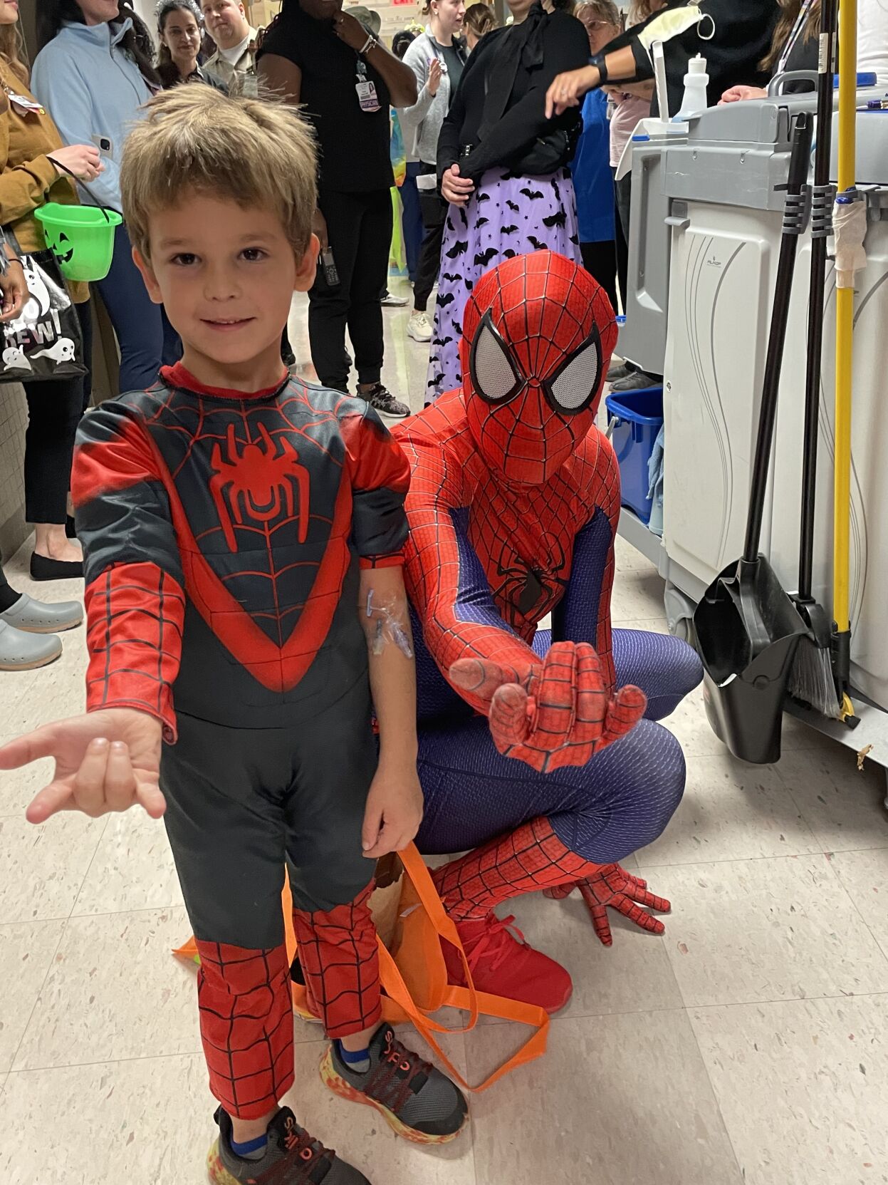 Spiderman x 2.jpg