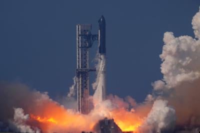 APTOPIX SpaceX Starship Launch
