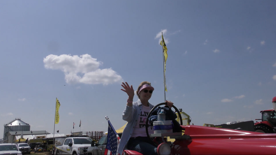 Skyview tractor 7.PNG