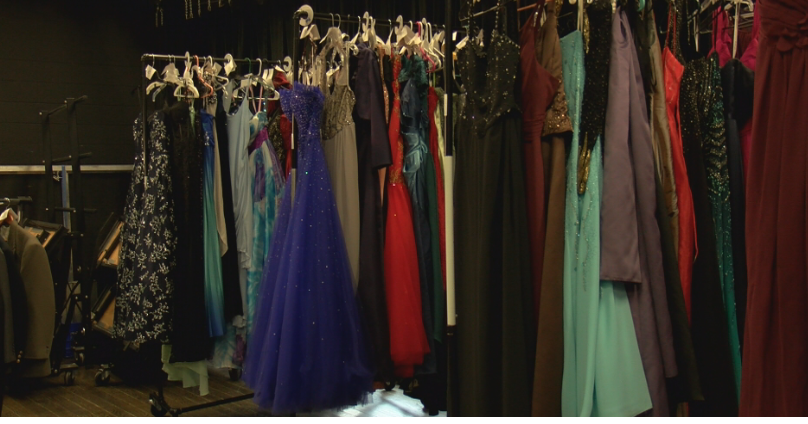 Scam prom dress websites on sale