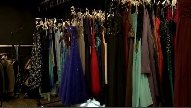 prom dress stores in wausau wi