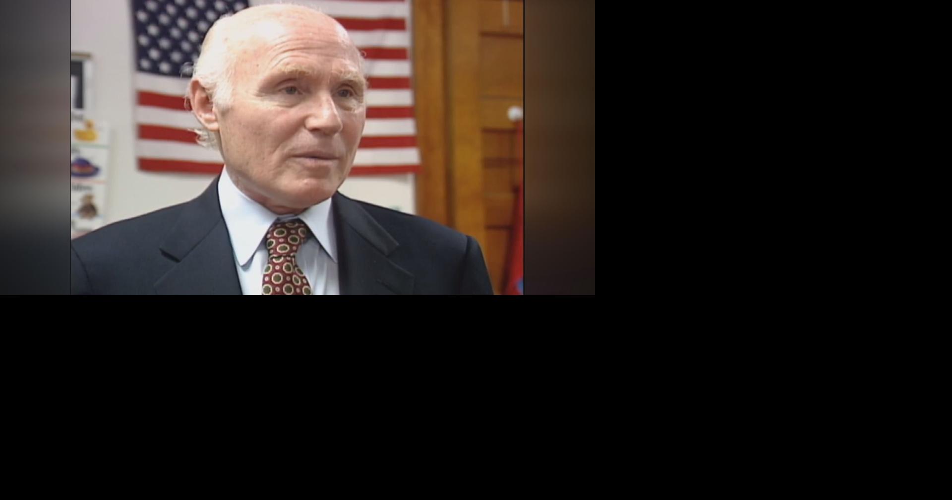 Herb Kohl, former U.S. senator and Milwaukee Bucks owner, dies at age