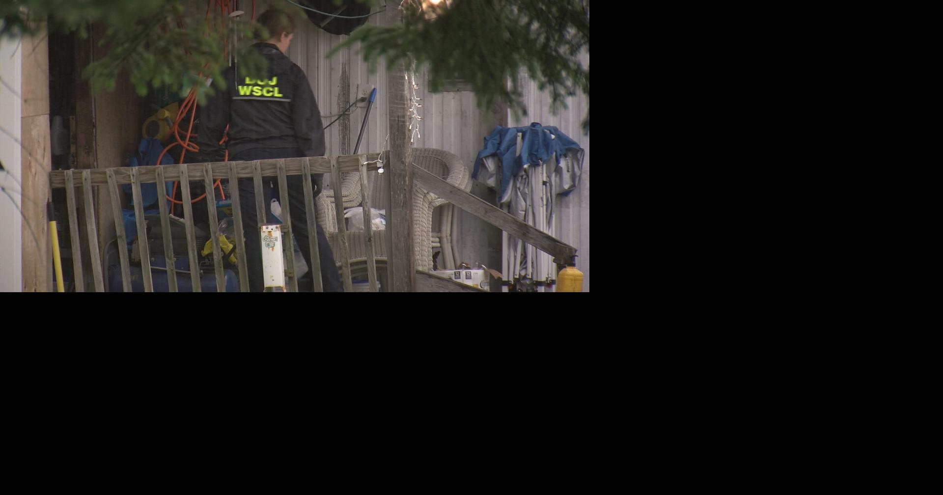 BREAKING: 2 people found dead in Abbotsford home, murder suspect ...