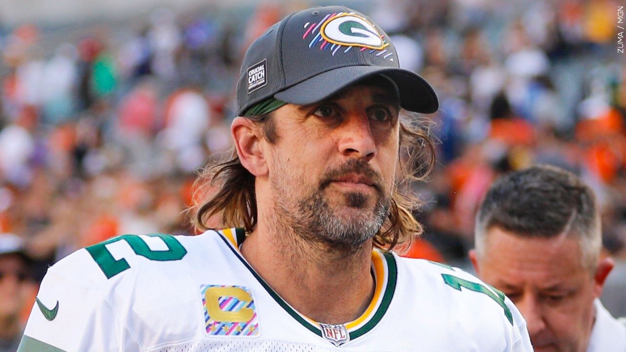 N.F.L. Fines Green Bay Packers and Aaron Rodgers for Covid