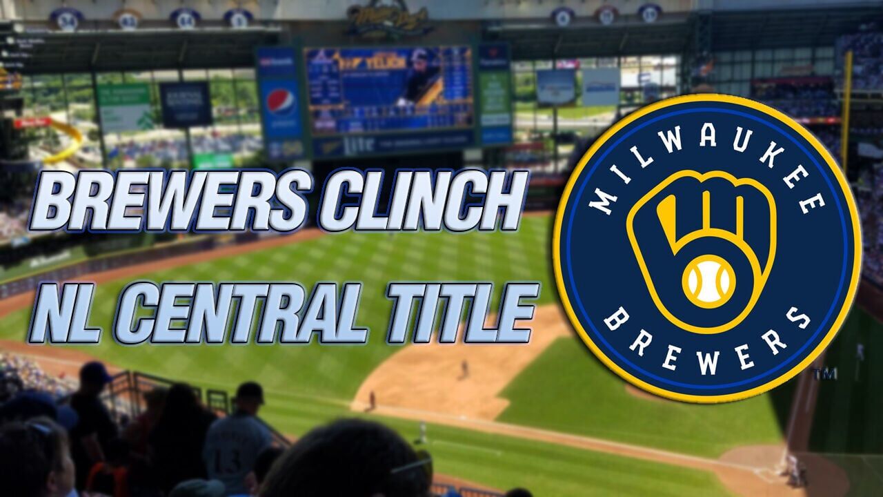 Brewers clinch NL Central division