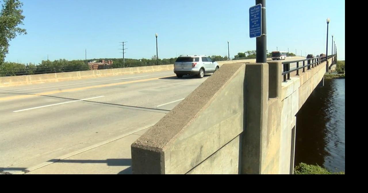 Crisis prevention signs placed on Bridge Street bridge