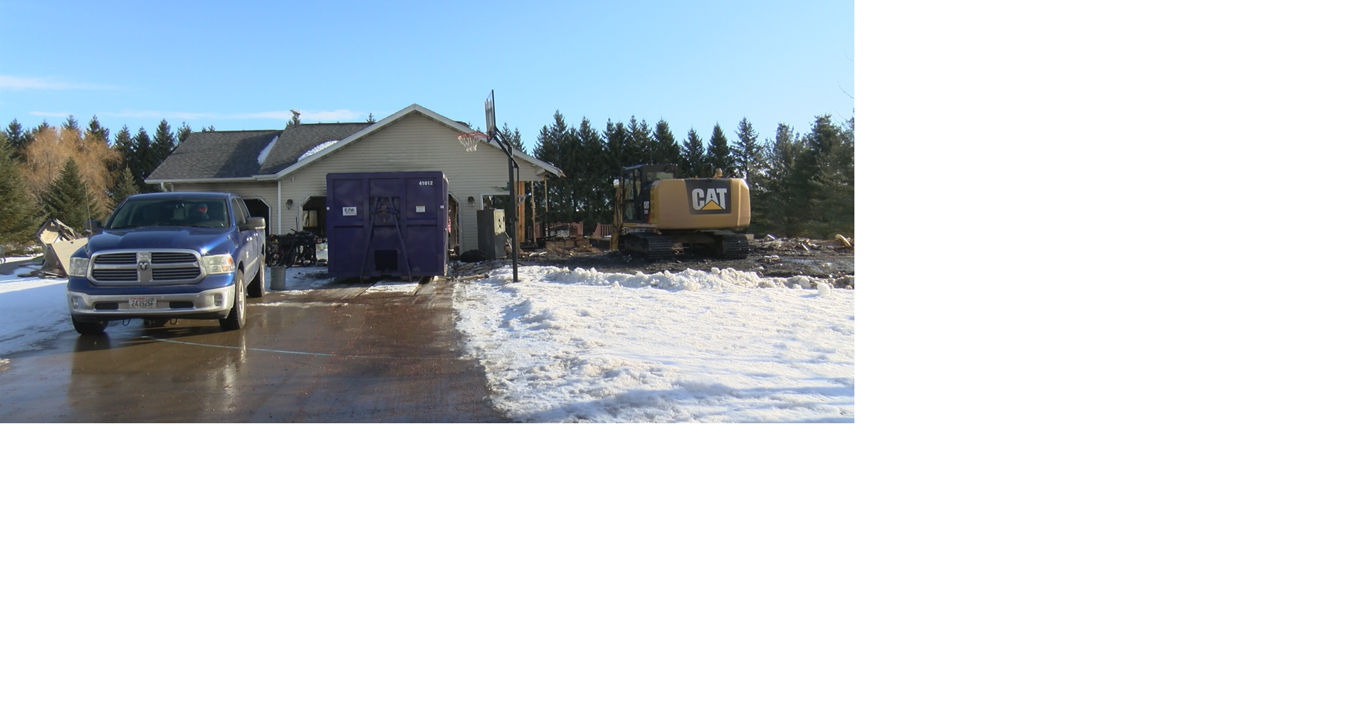 Marshfield rallies around local family after losing their house to a fire