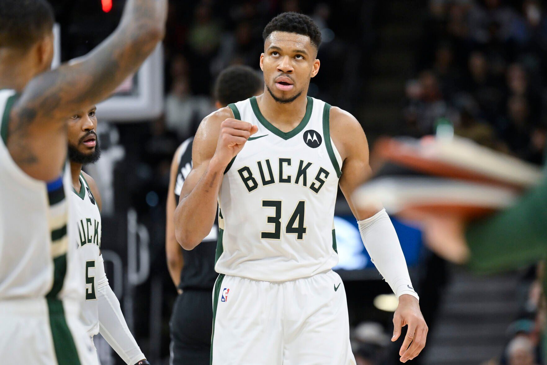 Giannis Antetokounmpo selected as starter for 2025 NBA All