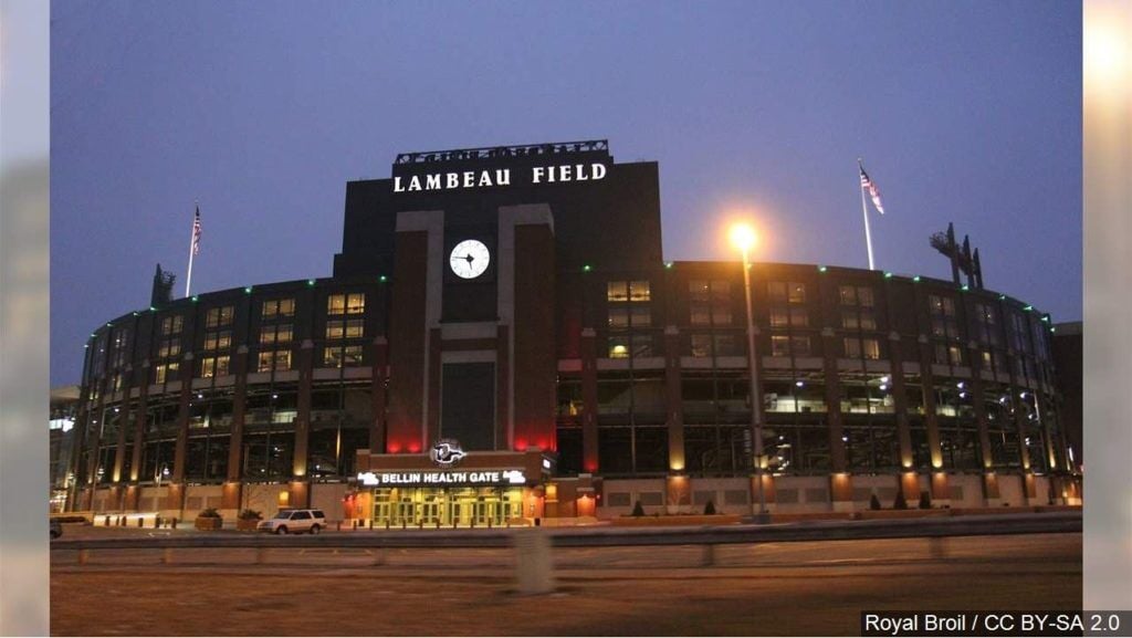 Packers no longer accepting paper tickets at Lambeau Field